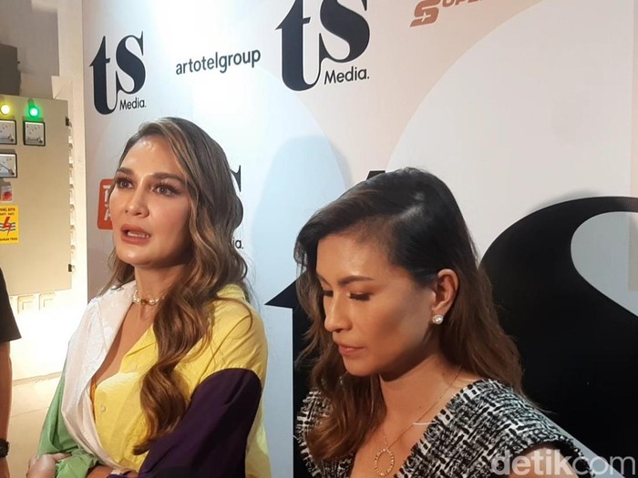 Luna Maya saat ditemui di kawasan Jakarta.