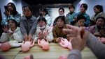 Melihat Pelatihan Merawat Bayi di Shanghai