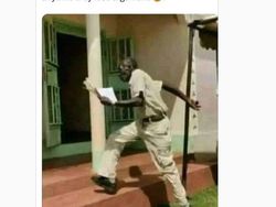 Meme Messi Dibully PSG Tersingkir, Dibanding-bandingkan Ronaldo