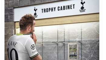 Musim berganti, Tottenham tetap puasa trofi, begitu juga musim ini. Foto: Twitter