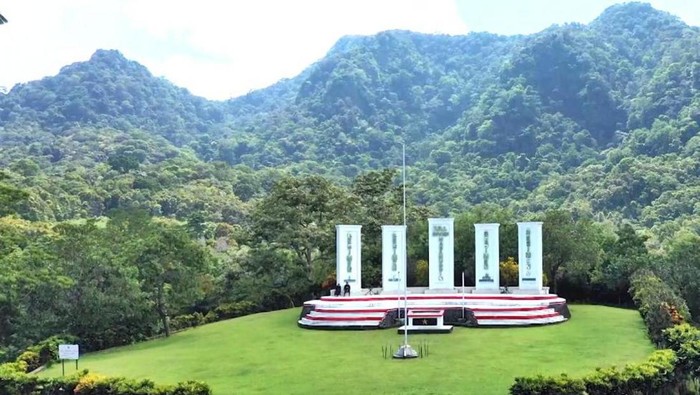 Monumen Paccekke