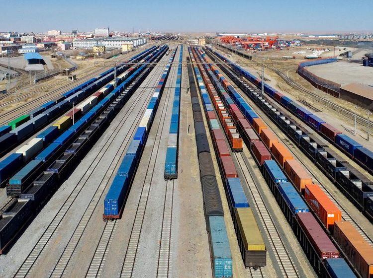 Penampakan Pelabuhan Kereta Barang Lintas China-Eropa