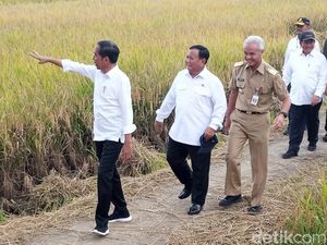 Jawaban Jokowi Saat Ditanya Jodohkan Prabowo dengan Ganjar