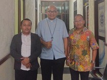 Romo Paschal Soroti Polisi Tersangka Pengurus PMI Ilegal yang Masih Bertugas