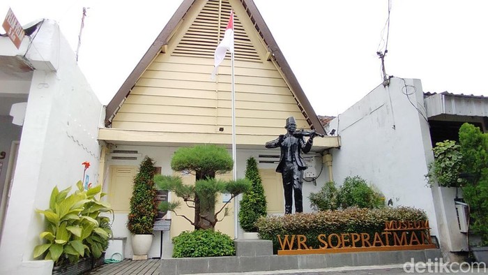 Rumah wafat Wage Rudolf Supratman di Surabaya yang kini menjadi Museum WR Supratman
