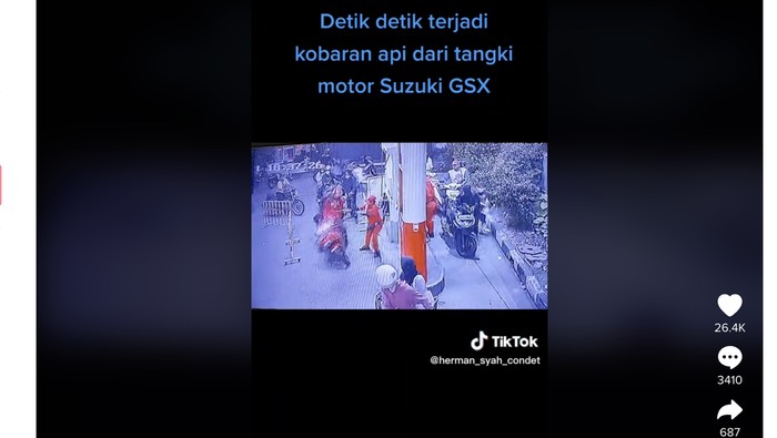 Tangki motor terbakar saat isi bensin di SPBU