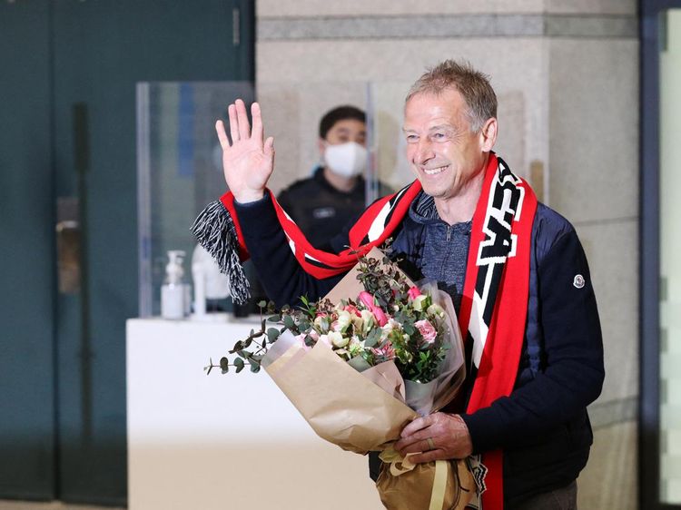 Juergen Klinsmann Tiba di Korea, Langsung Targetkan Juara Piala Asia!