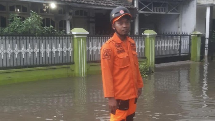 Banjir di Tangsel.(Dok.BPBD Tangsel)