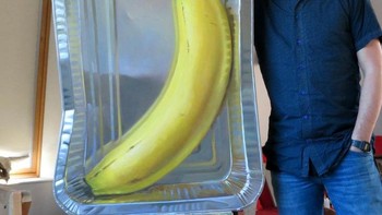 Pisang raksasa atau ini adalah lukisan? Foto: Reddit via Brightside