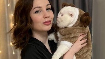 Hayo yang digendong itu kucing atau anjing? Foto: Reddit via Brightside