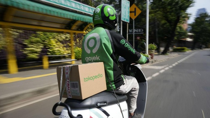 PT GoTo Gojek Tokopedia Tbk (GOTO) kembali melakukan PHK terhadap 600 karyawannya. PHK dilakukan sebagai efisiensi untuk memperkuat operasional perusahaan.