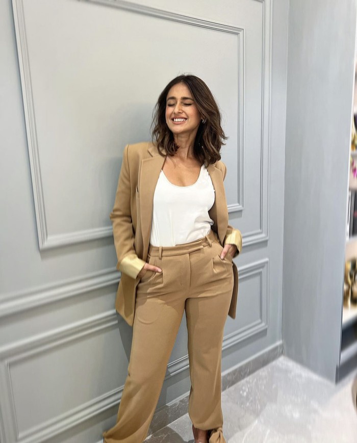 Ileana D'Cruz Ileana D'Cruz, bintang India yang disebut-sebut diblok oleh industri film Tamil.