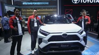 Toyota RAV4 PHEV yang dibawa ke pameran GJAW 2023 ini adalah versi GR Sport atau varian tertinggi.