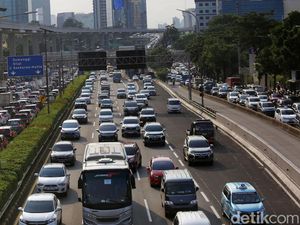 Info Macet Tol Jagorawi, Cikampek, dan Jakarta-Tangerang Pagi Ini