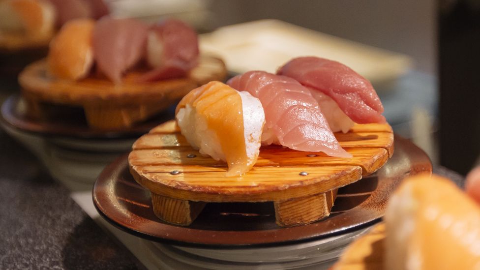 Jepang tahan tiga orang gara-gara teror sushi viral