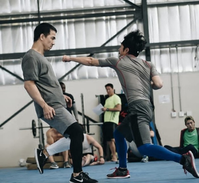 Rahasia Bugar di Balik Potret Badan Kekar Joe Taslim