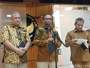 Sri Mulyani Kok Tak Ikut Bahas Transaksi Janggal Rp 300 T? Ini Penjelasan Mahfud