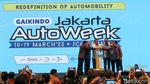 Momen Airlangga Keliling Gaikindo Jakarta Auto Week