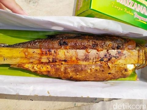 Otak-otak bandeng kuliner gresik