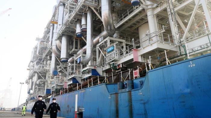 China Berhasil Tuntaskan Proyek Gas Alam Cair Kelas Dunia