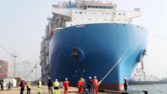 Pembangunan Proyek LNG Kelas Dunia di China Selesai, Begini Penampakannya Kilang modular LNG dengan konstruksi terintegrasi telah dikirimkan di Kota Qingdao, China ke Kanada. Hal ini menandai bahwa proyek gas alam cair (LNG) Kanada telah selesai.
