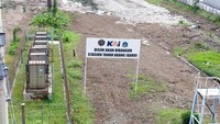 Bahkan saat ini PT Kereta Api Indonesia (Persero) atau KAI sudah menyiapkan lahan untuk pembangunan stasiun baru di Tanah Abang. 
