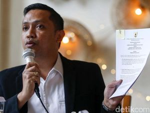 Cerita Pak RT Ronny Talapessy, Pendekar Hukum yang Kini Jadi Caleg PDIP
