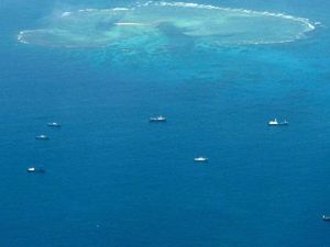 Ditabrak Kapal China, Kapal Penjaga Pantai Filipina Rusak!