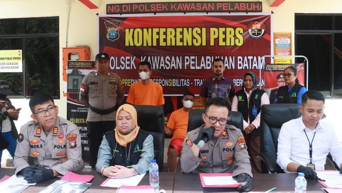 Polisi menangkap penyelundup PMI ilegal di Batam
