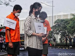4 Peran Perempuan A: Merokok Nonton David Dianiaya hingga Rekam Aksi Mario