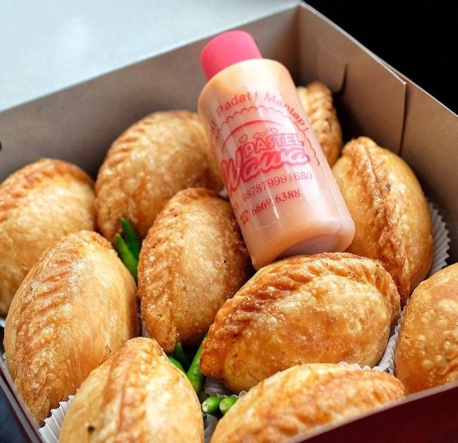 Renyahnya Mantap! 5 Pastel Premium ala Sultan yang Bikin Nagih
