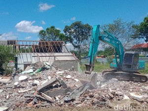 Rumah Bertingkat Penolak UGR Tol Rp 3,5 M di Klaten Akhirnya Dibongkar!