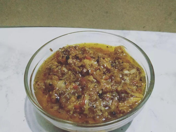 Sambal Tuktuk (Instagram @belvashop2011.id)