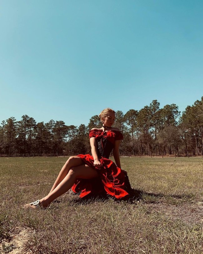 Cerita Sammi sempat viral di TikTok sebelum akunnya diblokir. Kisahnya pun mendapat berbagai komentar dari netizen. Aku lebih terkesan kamu membersihkan rumah lima jam sehari Di mana bisa mendaftar? Sepertinya aku bekerja di tempat yang salah, kata komentator.Foto: Instagram @sincerely__sammi