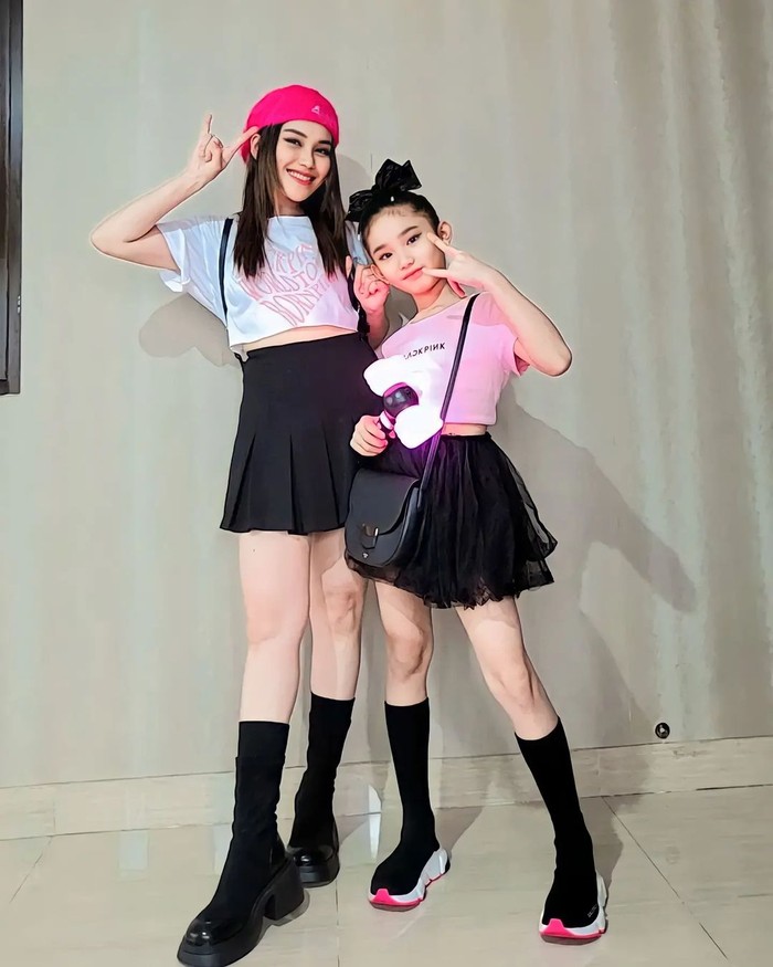 Ayu Ting Ting dan Bilqis Ayu Ting Ting dan Bilqis