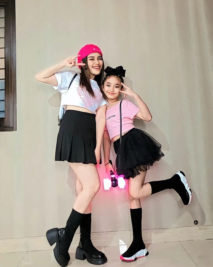 Ayu Ting Ting dan Bilqis Ayu Ting Ting dan Bilqis