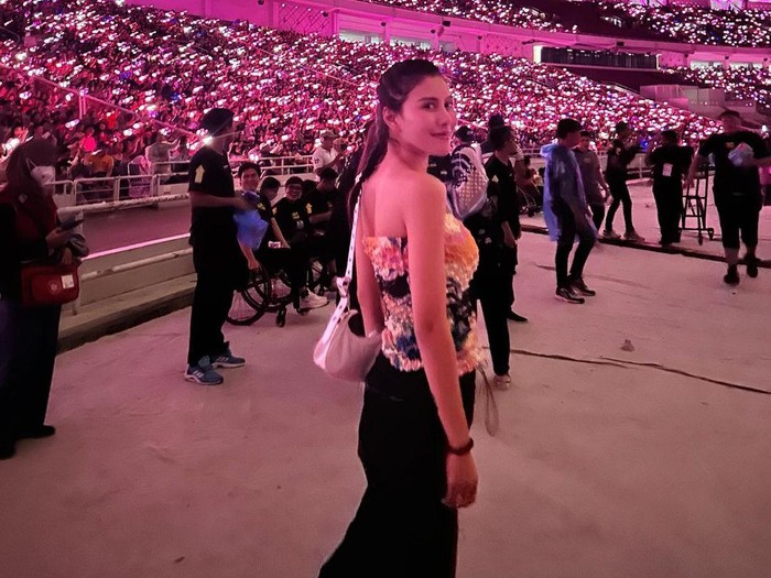 blackpink seleb nonton blackpink