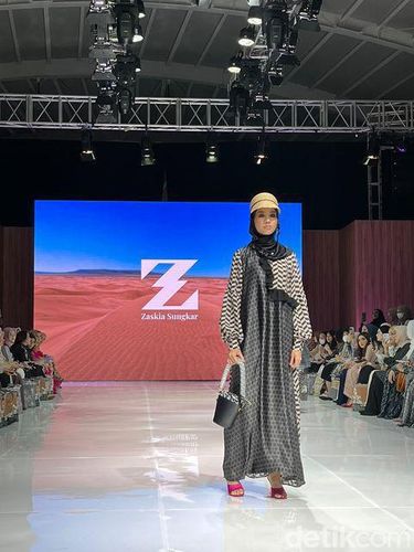 Brand Zaskia Sungkar dan Zashi mengeluarkan koleksi khusus Ramadhan 2023.