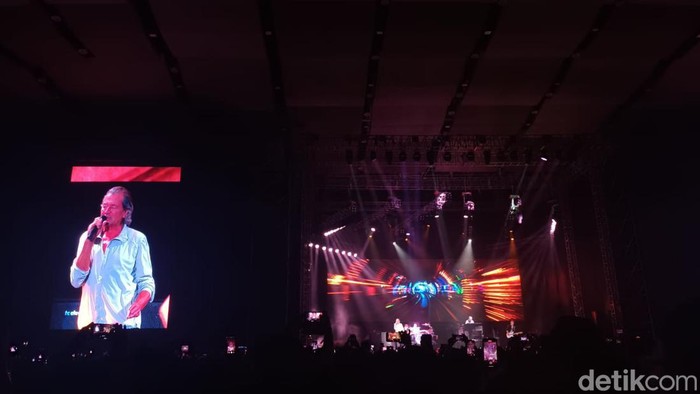 Deep Purple saat manggung di Edutorium UMS Solo, Jumat (11/3/2023).