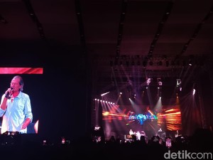Deep Purple Sukses Guncang Solo, Dedikasikan Uncommon Man untuk Jon Lord