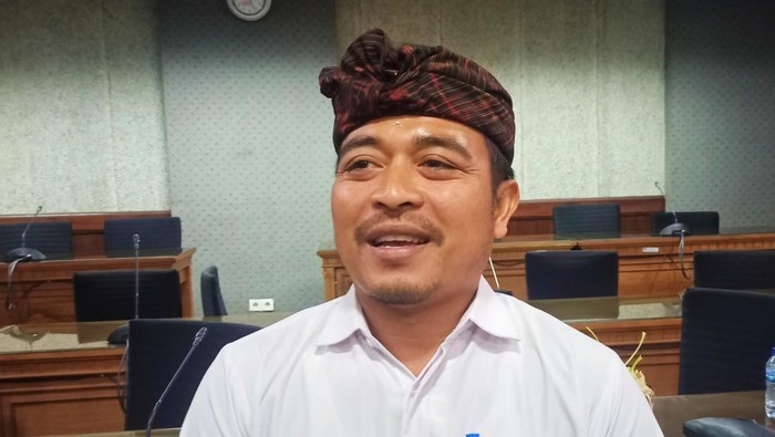 Direktur Utama Perumda Tirta Tohlangkir atau PDAM Karangasem I Komang Haryadi Parwatha.