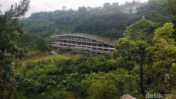 Jejak Kejayaan Wisata Kampung Gajah di Utara Bandung.
