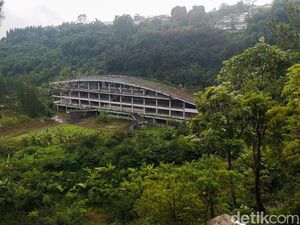 Kampung Gajah Riwayatmu Kini Terbengkalai Tak Terawat