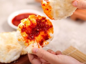15 Jajanan Khas Palembang yang Wajib Dicoba, Legit dan Bikin Ketagihan!