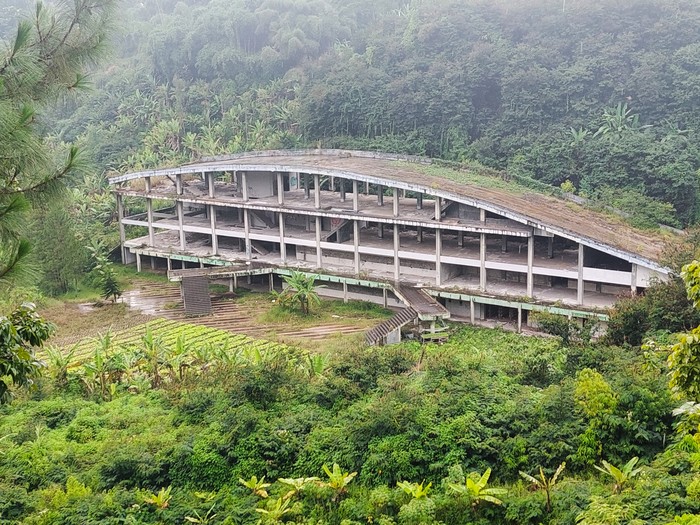 Kondisi Kampung Gajah yang kini terbengkalai.