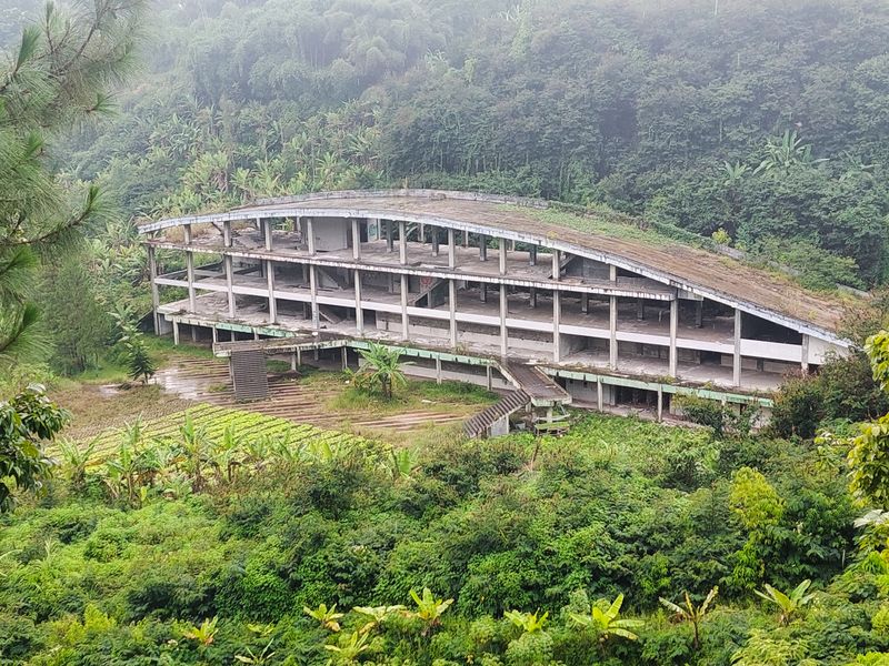 Kondisi Kampung Gajah yang kini terbengkalai.