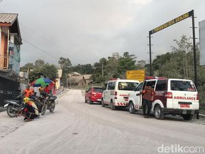 Terdampak Erupsi Merapi, Desa Krinjing Magelang Buka Posko