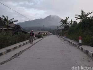 Aktivitas Merapi Hari Ini Masih Tinggi, Muntahkan Awan Panas Berkali-kali