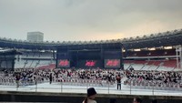 BLINK masuk ke GBK dengan cukup teratur. Foto: Delia Arnindita Larasati/detikcom