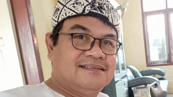 Supali Kasim, Pegiat Lembaga Basa Lan Sastra Dermayu